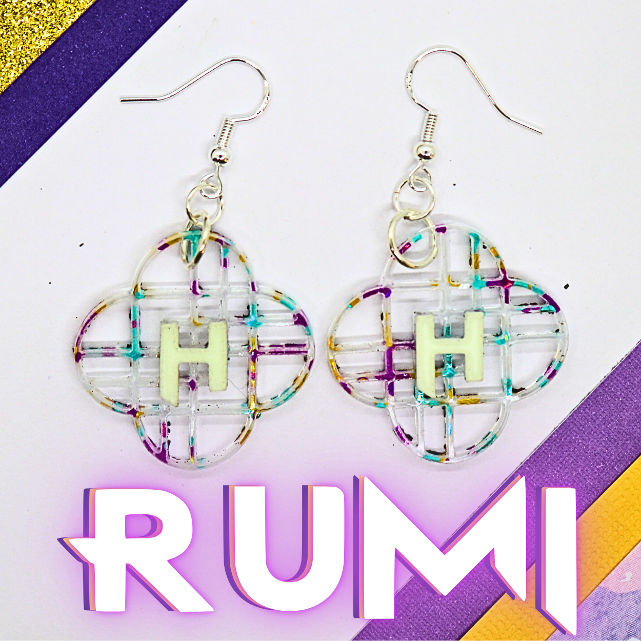 KPop Demon Hunters Rumi Earrings (Glow in the Dark)