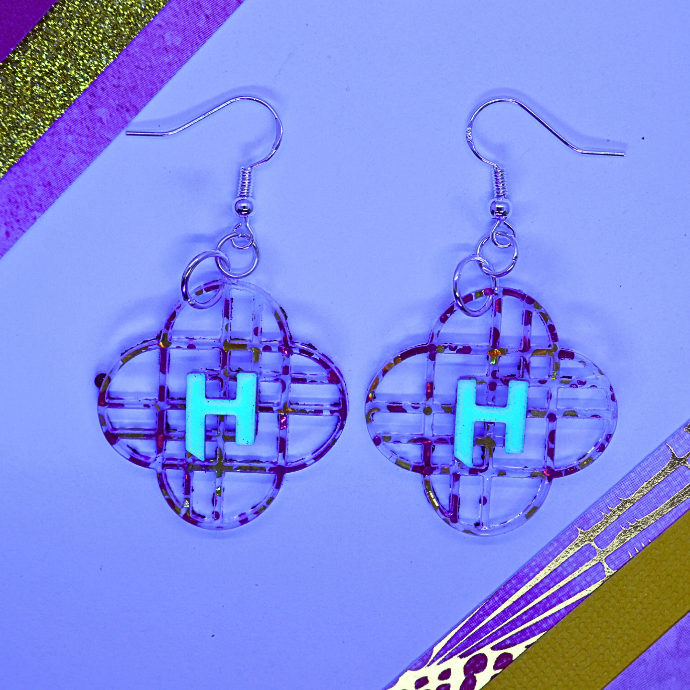 KPop Demon Hunters Mira Earrings (Glow in the Dark)